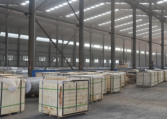 Ολίσθηση χάλυβα άνθρακα DN15-DN3000 Pn6-Pn100 στις φλάντζες που ντύνουν την επιφάνεια   αντιοξειδωτικό πετρέλαιο, που γαλβανίζει κ.λπ.